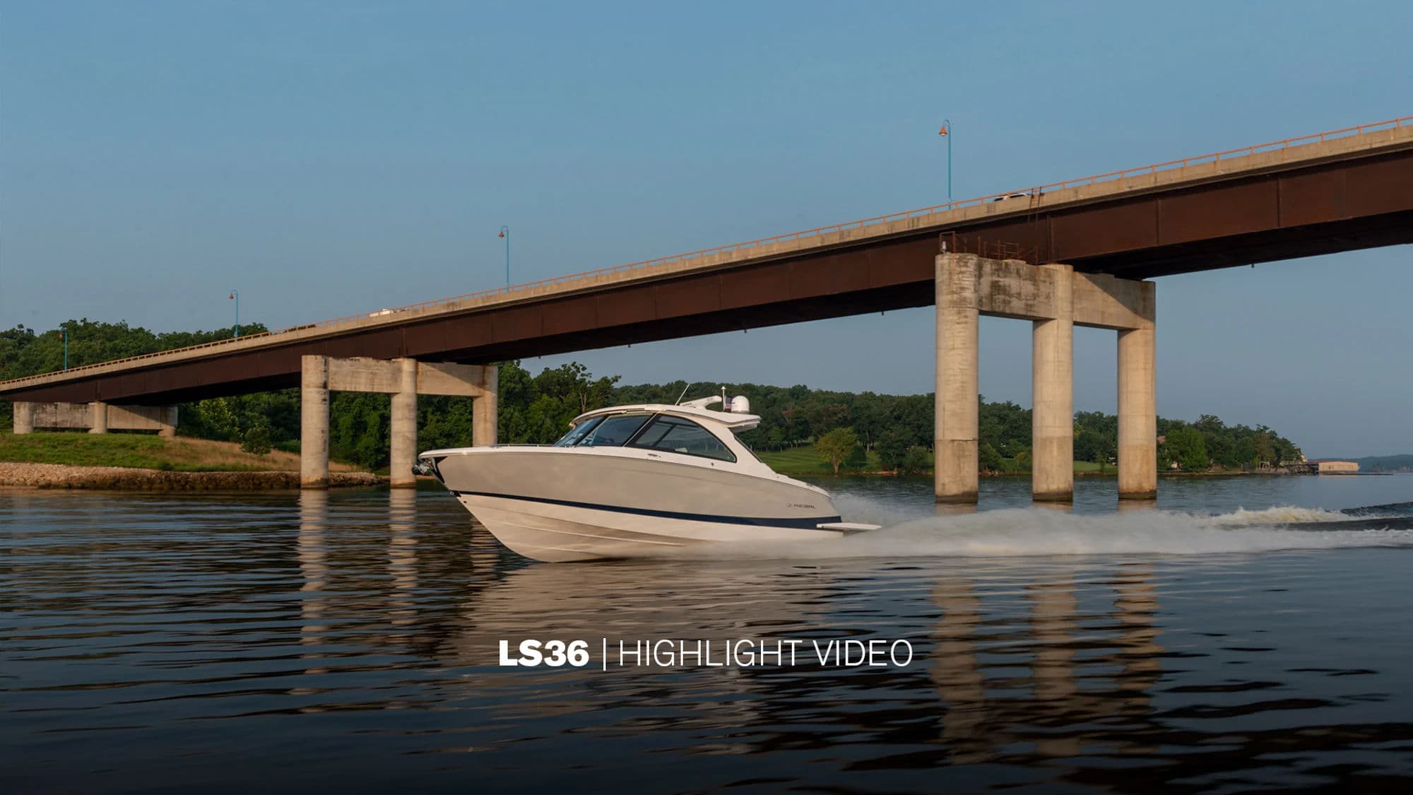 Miniatura filmu promocyjnego modelu Regal LS36.