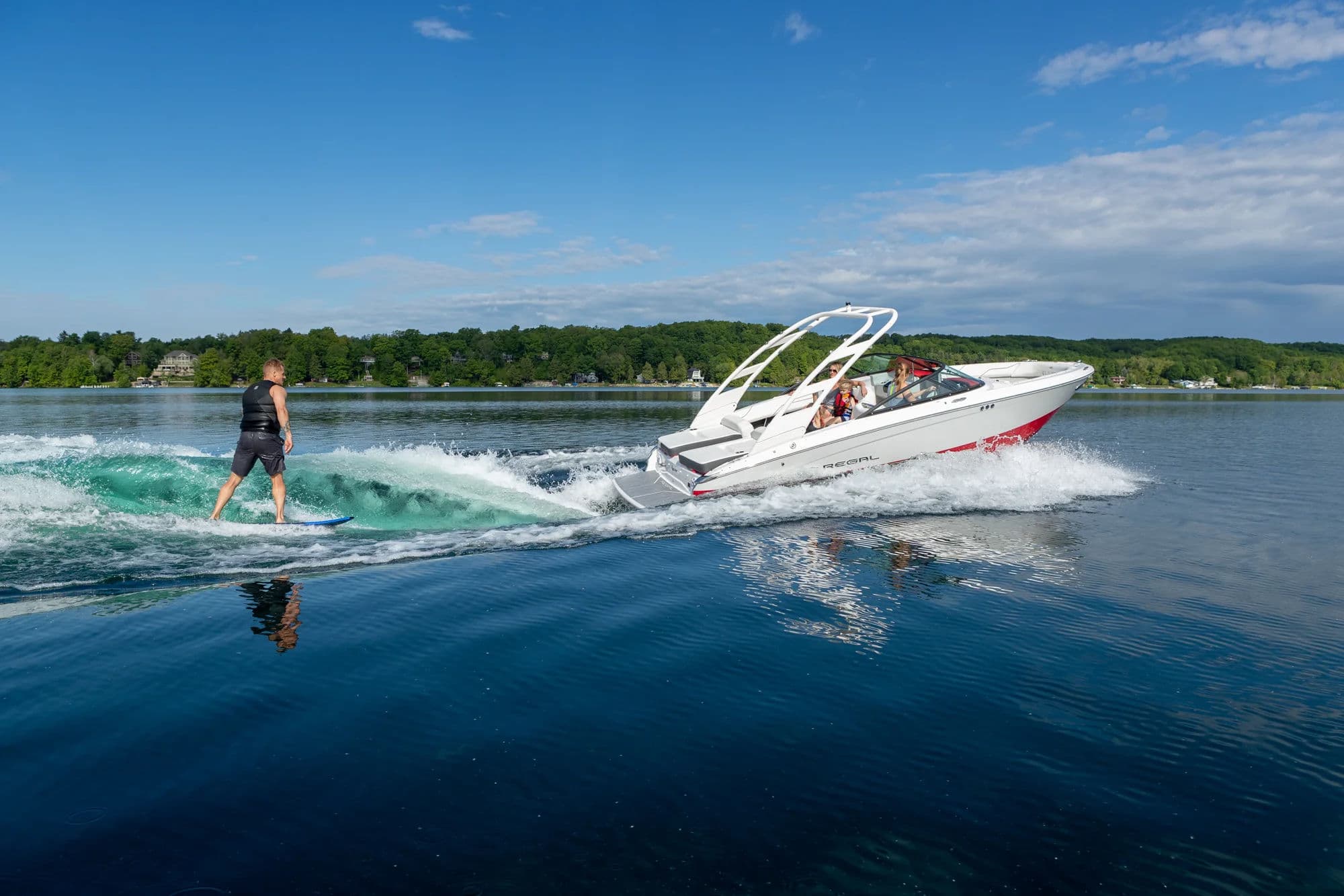 Regal LS2 Surf, zewnętrze 01.