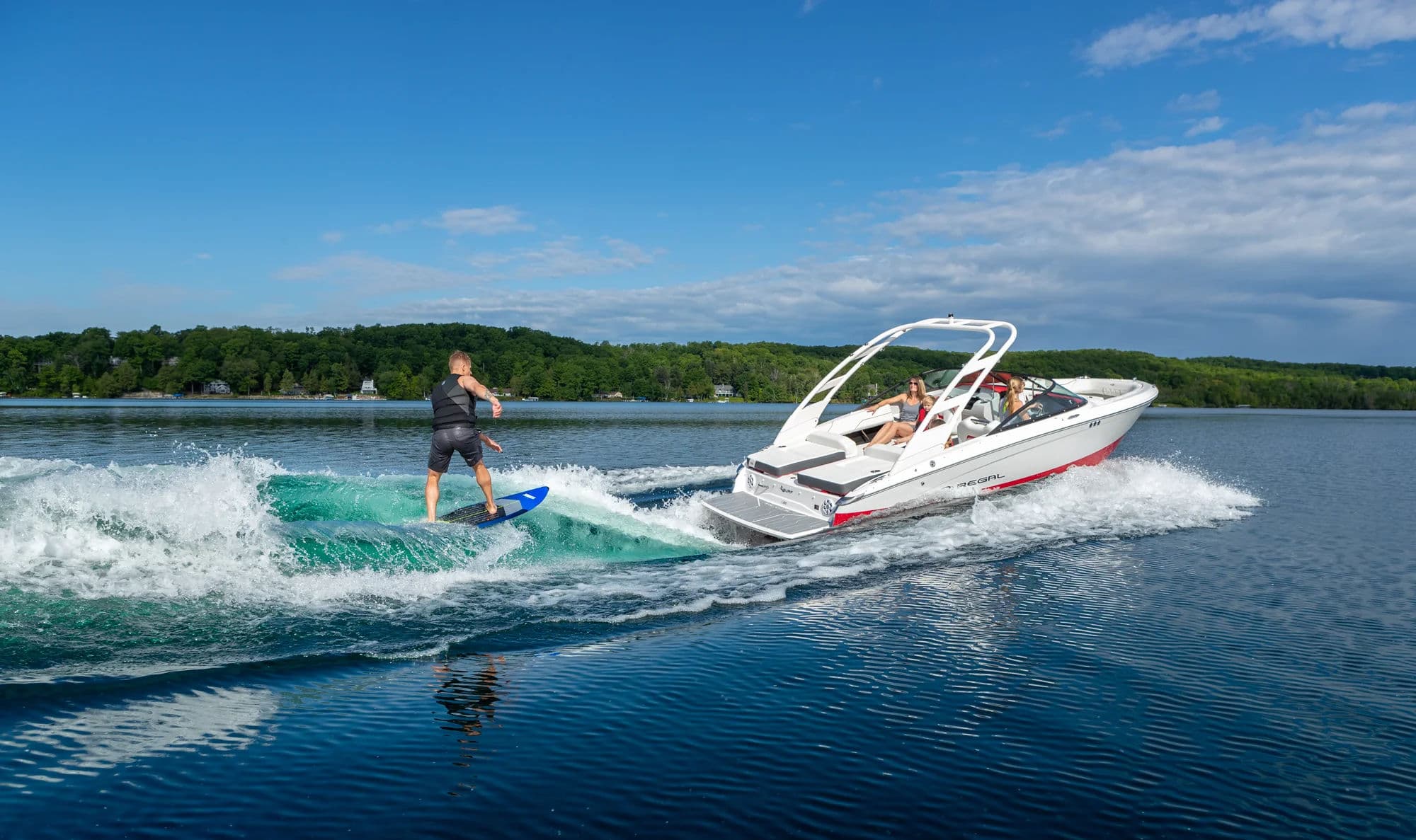 Regal LS2 Surf, zewnętrze 02.