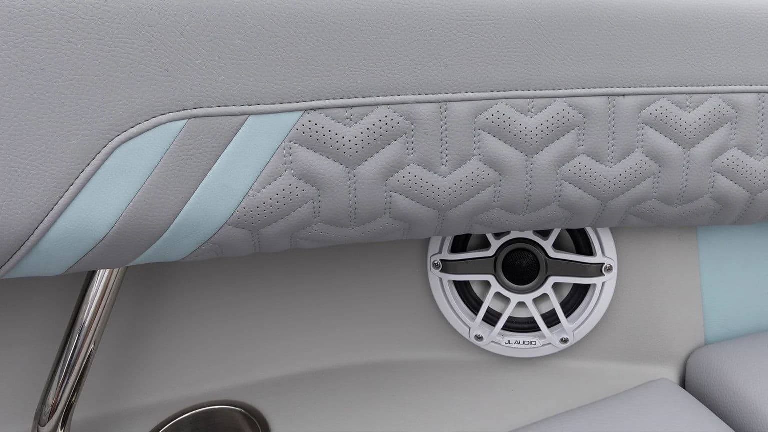 Detal kokpitu premium modelu LS4 SURF.