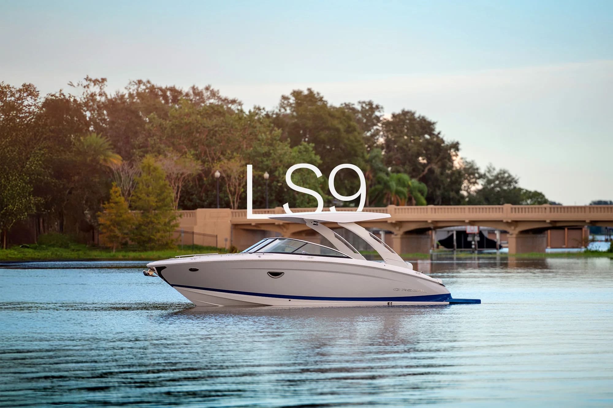 LS9 na stronie głównej Regal Boats Polska