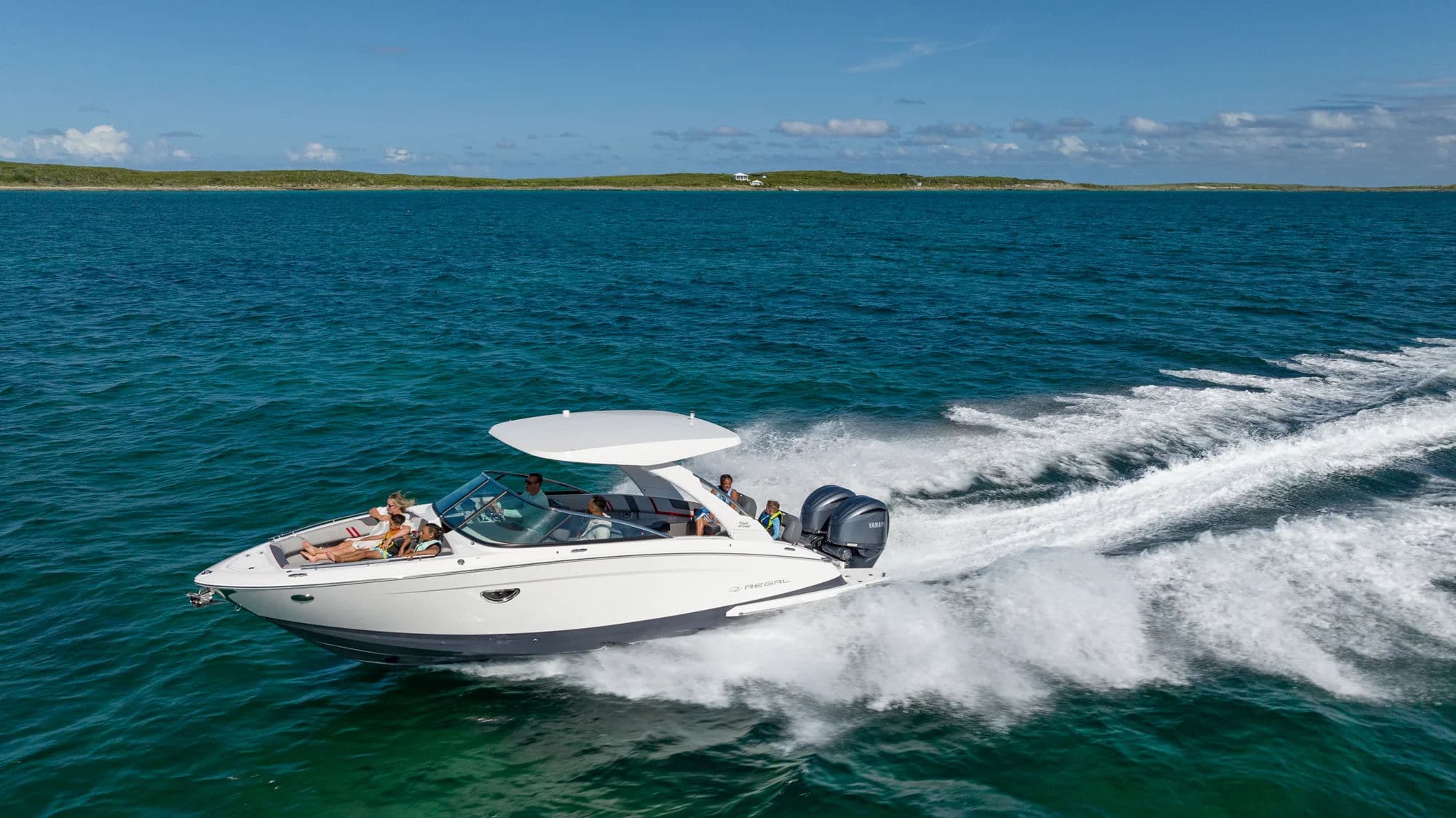 Regal LX9, ujęcie zewnętrzne 01.