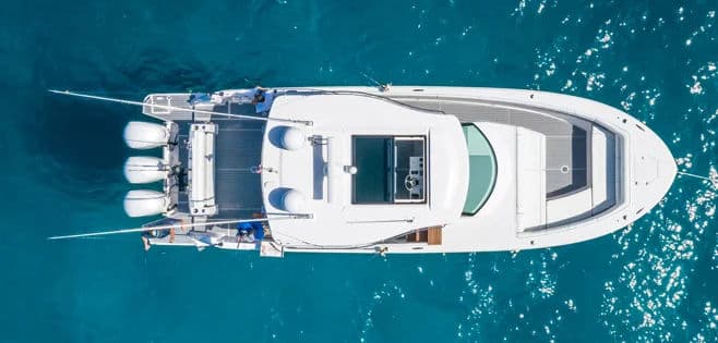 Widok z góry na łódź serii SAV