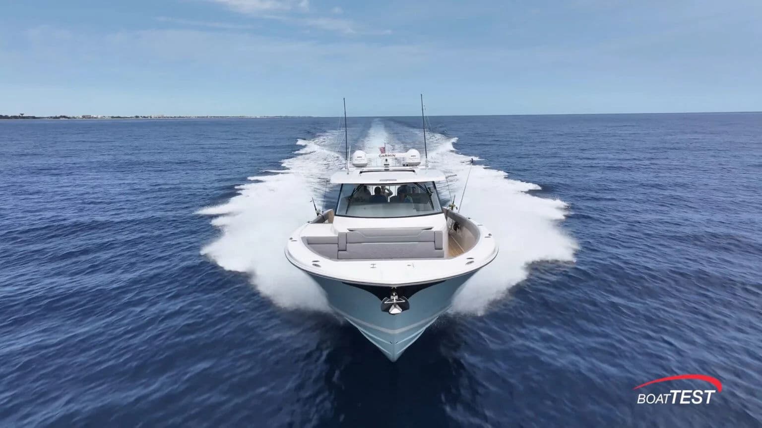 Miniatura recenzji „50 SAV – Przygoda na wodzie” przygotowanej przez BoatTest.com.