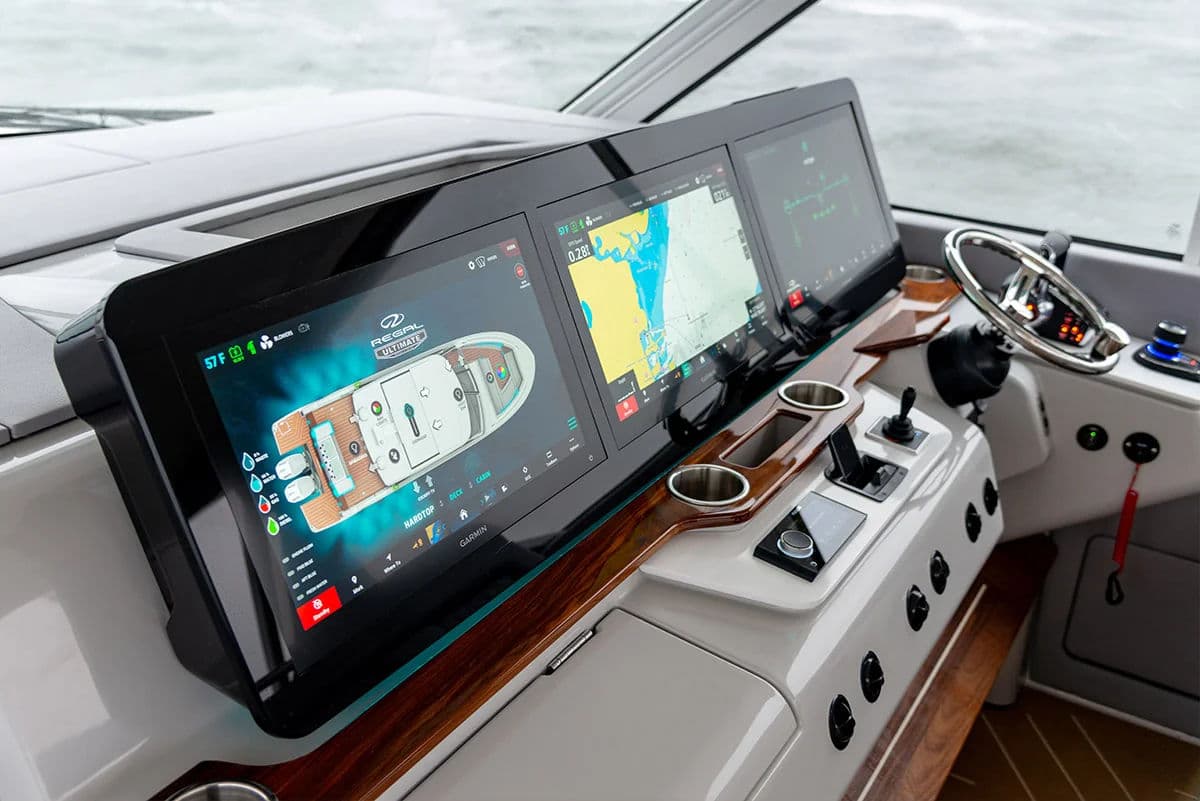 Sterówka LX43 z trzema ekranami 22 cale.