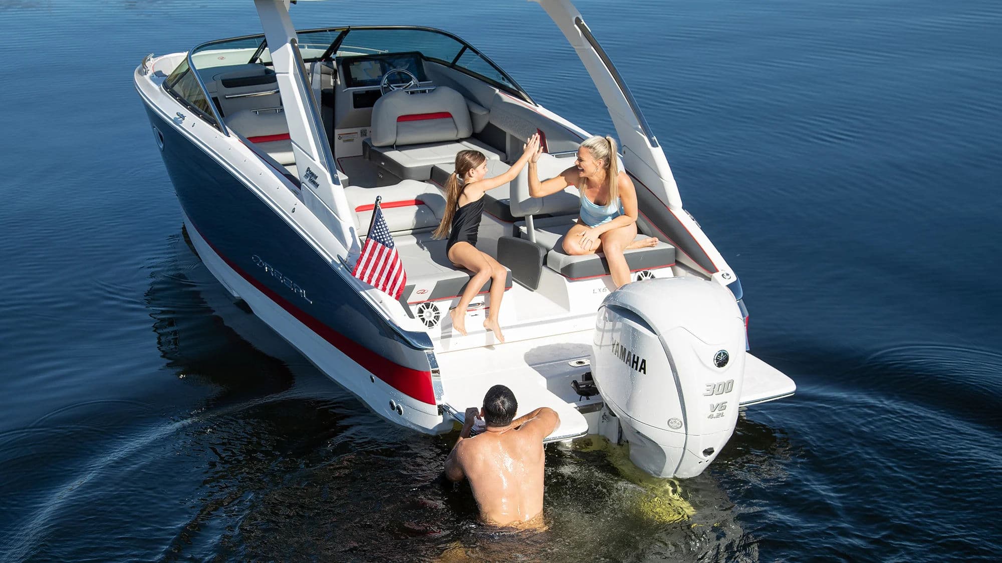 Platforma kąpielowa typu wrap-around w modelu Outboard